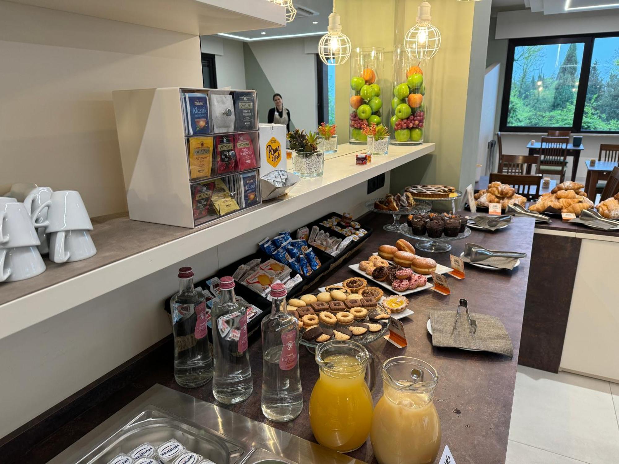 Ile Hotel Peschiera del Garda Zewnętrze zdjęcie