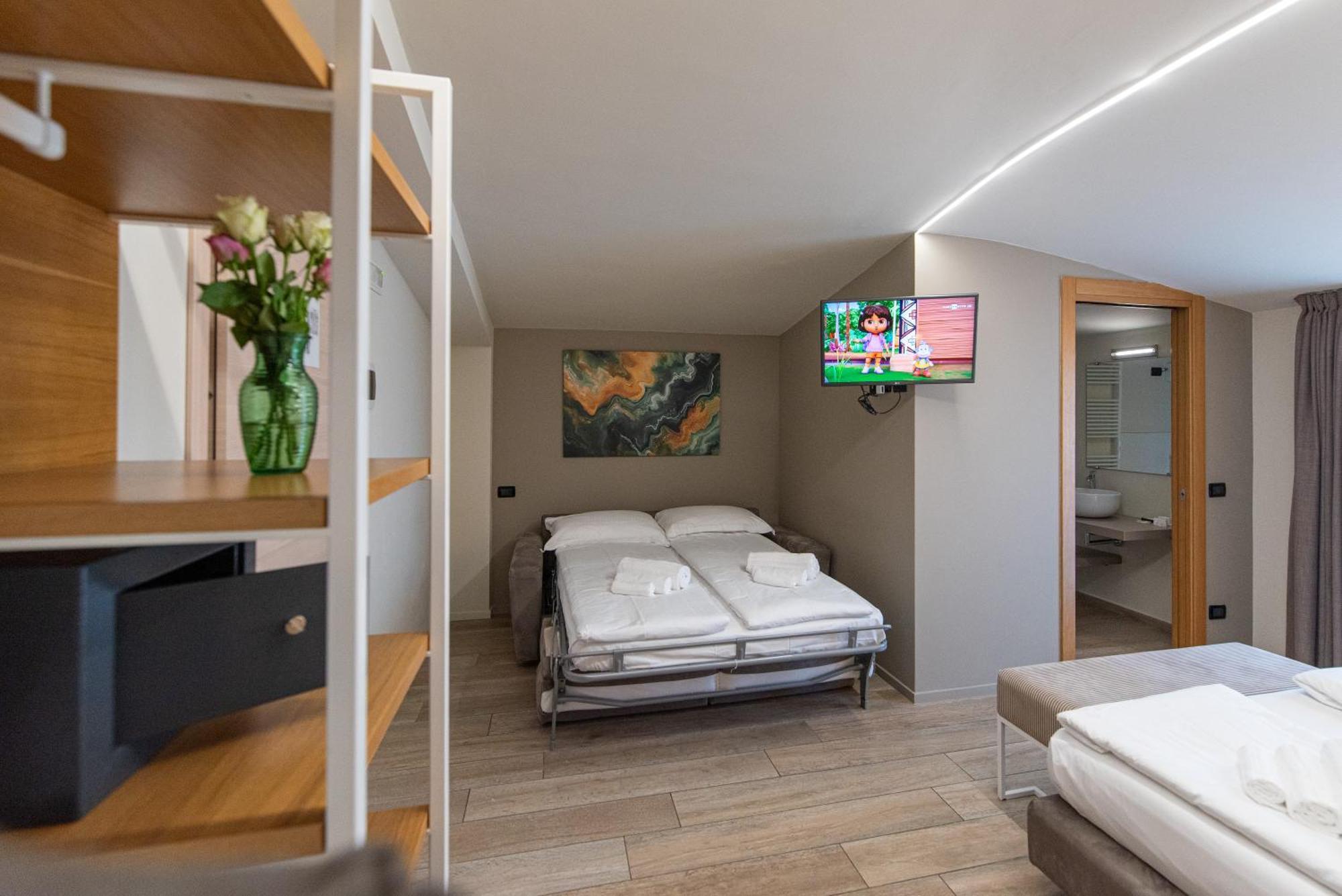 Ile Hotel Peschiera del Garda Zewnętrze zdjęcie