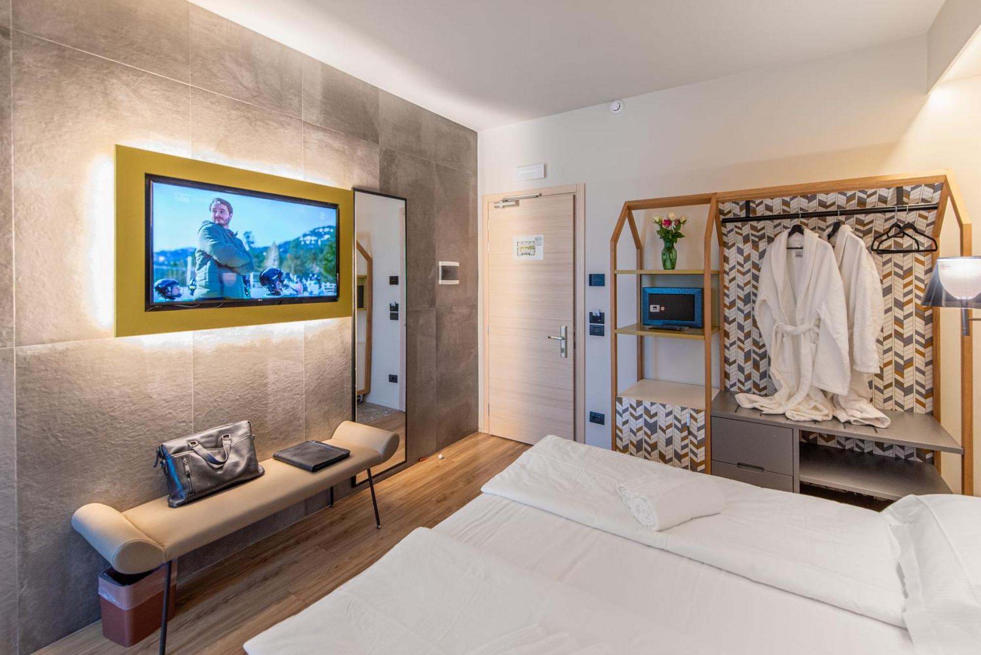 Ile Hotel Peschiera del Garda Zewnętrze zdjęcie