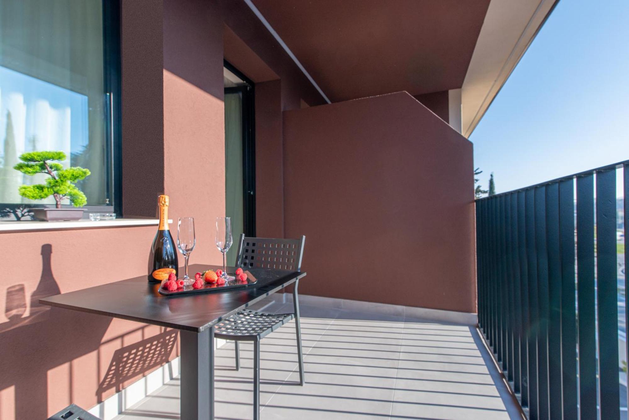 Ile Hotel Peschiera del Garda Zewnętrze zdjęcie
