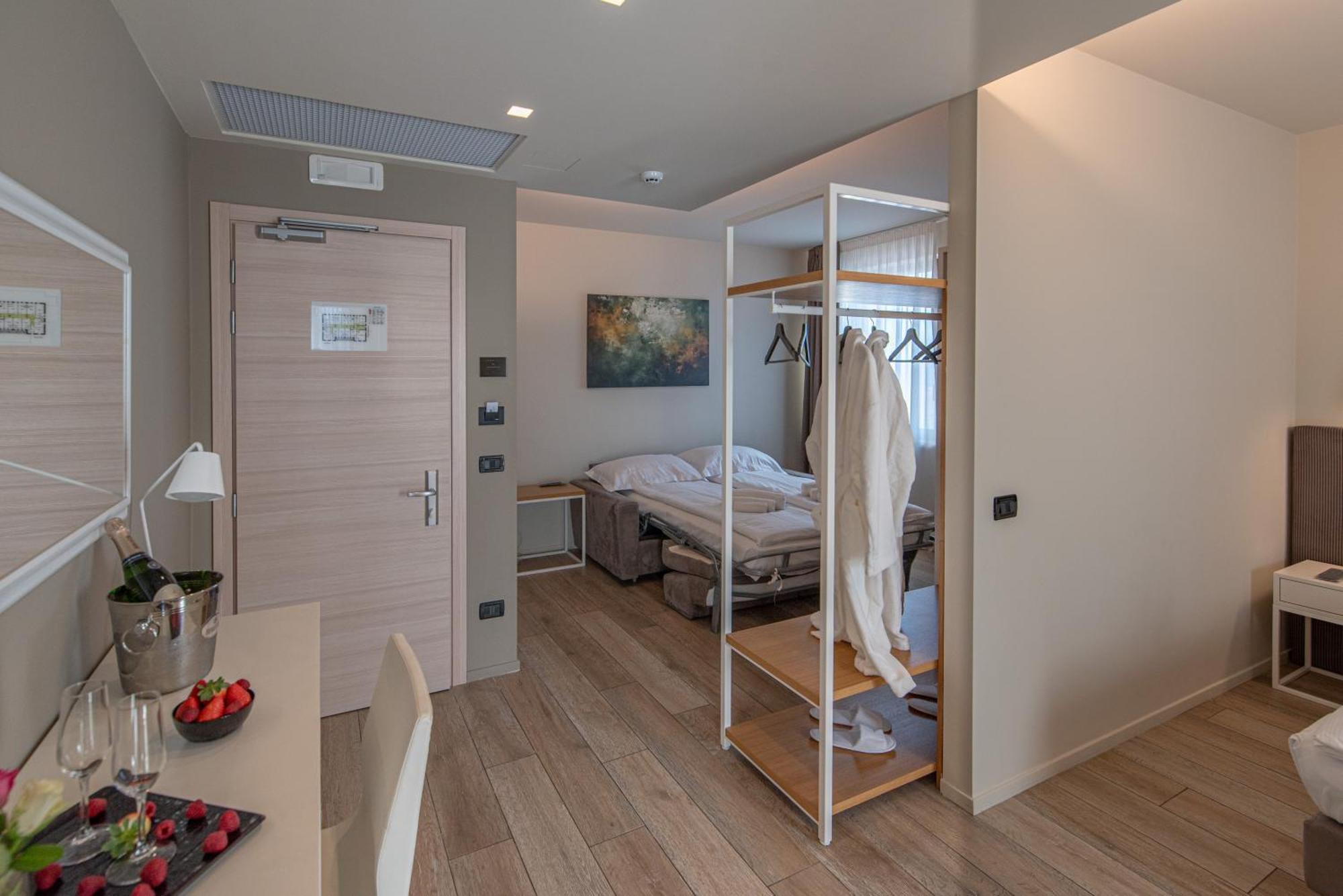 Ile Hotel Peschiera del Garda Zewnętrze zdjęcie