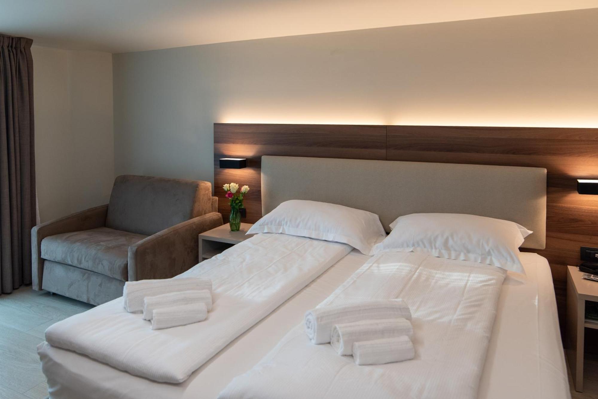 Ile Hotel Peschiera del Garda Zewnętrze zdjęcie